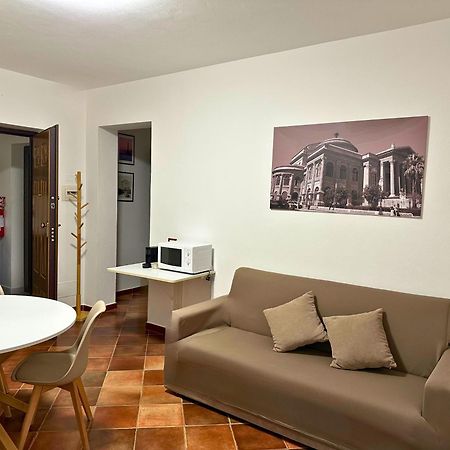 Appartamenti-Residence Al Massimo Palermo Exteriör bild