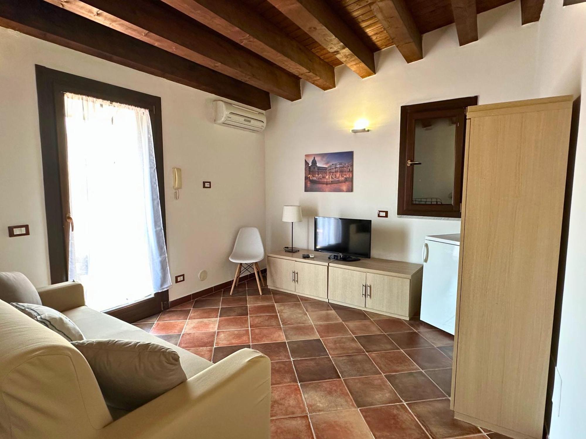 Appartamenti-Residence Al Massimo Palermo Exteriör bild