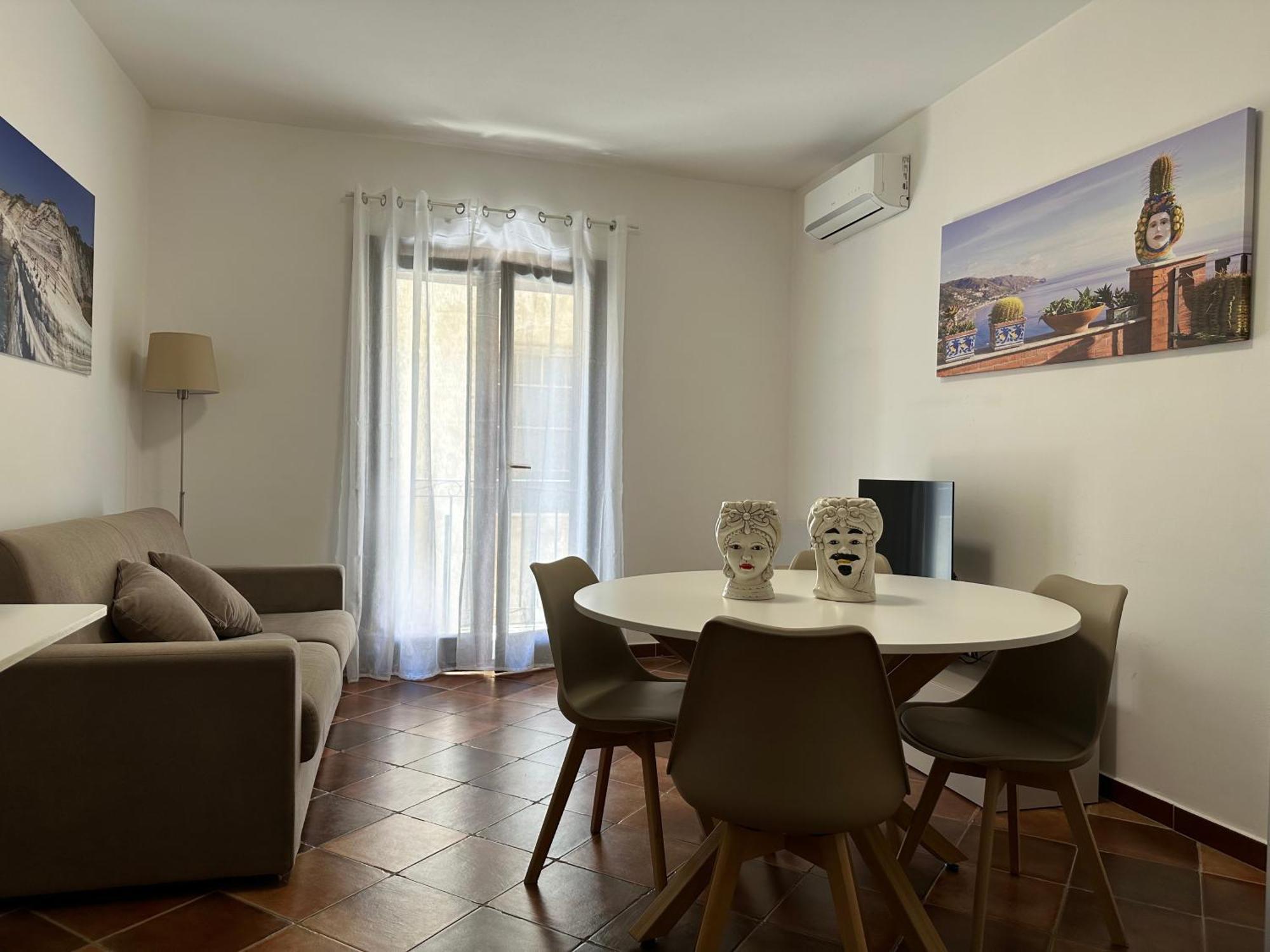 Appartamenti-Residence Al Massimo Palermo Exteriör bild