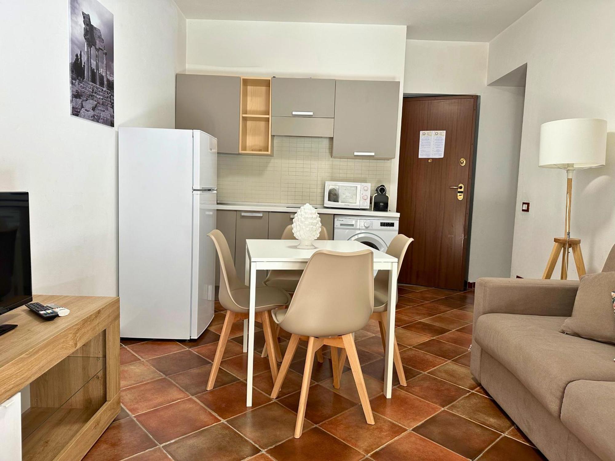 Appartamenti-Residence Al Massimo Palermo Exteriör bild