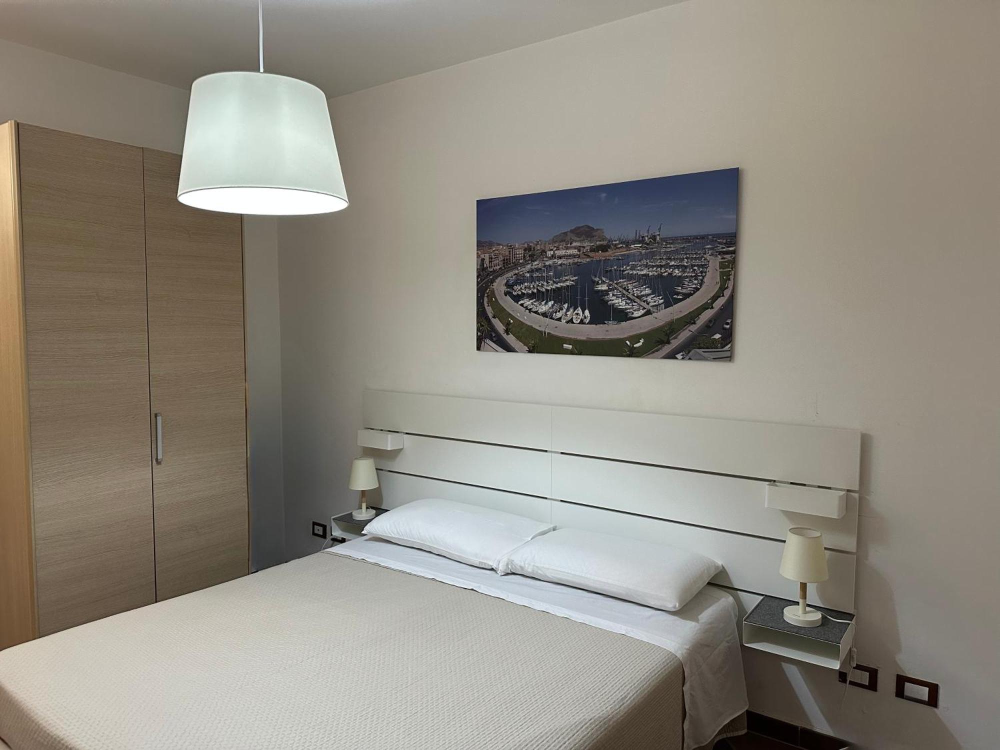 Appartamenti-Residence Al Massimo Palermo Exteriör bild